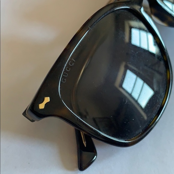 Gucci sunglasses - Picture 1 of 8